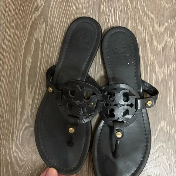 Tory Burch Miller Thong Black Sandals - Picture 8 of 12